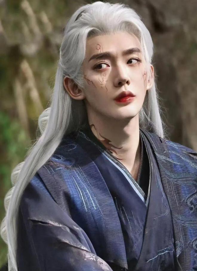21點:那些和杨紫“分手”的男人们,现在怎么样了?