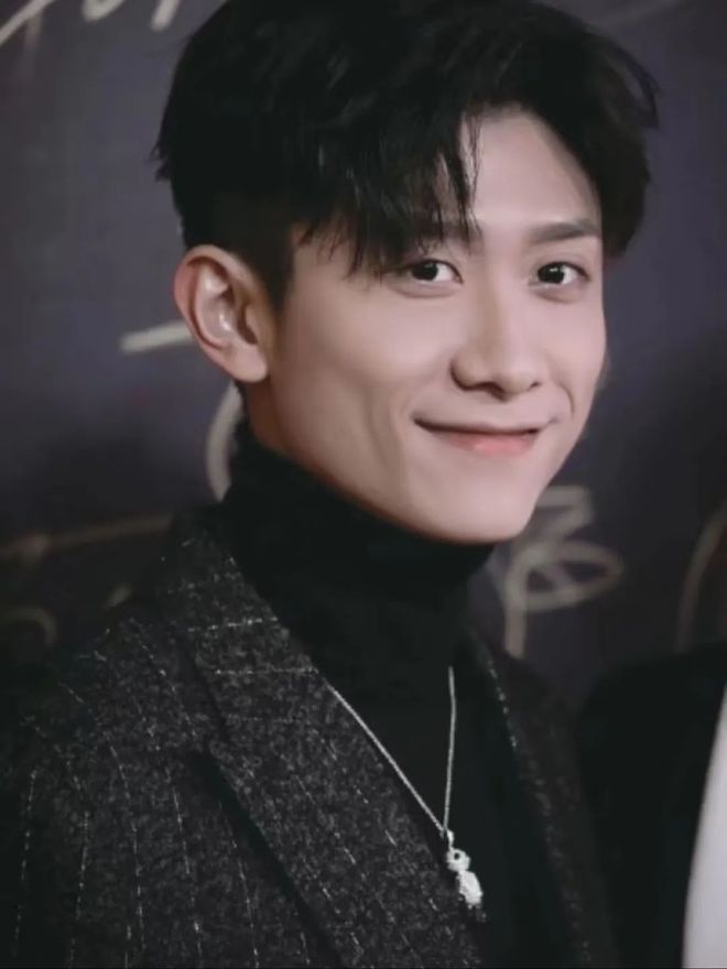 21點:那些和杨紫“分手”的男人们,现在怎么样了?