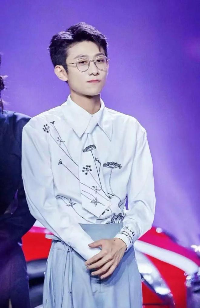 21點:那些和杨紫“分手”的男人们,现在怎么样了?